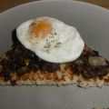 Revuelto de Pera, Guisantes Y Morcilla