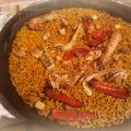 FIDEUA  DE GALERAS Y ATÚN A LA LEÑA