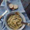 Dip de alcachofas con aceite de trufa