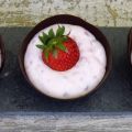 FRESAS CON NATA EN CUENCOS DE CHOCOLATE (RECETA[...]