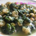 POTAJE DE ESPINACAS, GARBANZOS Y GAMBAS
