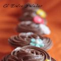 Cupcakes de chocolate y chese cream de  Nutela.