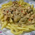 Pastas con crema de pollo y champiñons