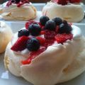 Mini Pavlovas