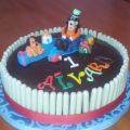 Tarta para el cumpleaños de Álvaro.