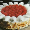 TARTA DE MERENGUE Y FRANGUESAS