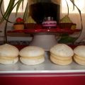 MACARON DE VAINILLA CON TRUFA BLANCA DE VAINILLA