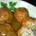 ALBONDIGAS CON SALSA DE TOMATE Y PIQUILLO