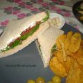 SANDWICH DE ESPINACAS, PAVO Y TOMATES SECOS