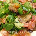 ENSALADA DE CANÓNIGOS, SETAS Y BACON