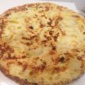 TORTILLA DE CALABACIN, AJO, PUERRO Y PATATA.