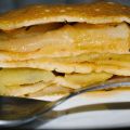 Torre de crêps y fruta