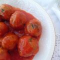 ALBONDIGAS CON ALMENDRAS EN SALSA DE TOMATE
