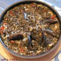 PAELLA DE ARROZ NEGRO CON SEPIA