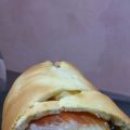Pan relleno de jamón serrano, york, queso y[...]