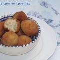 CROQUETAS DE CEBOLLA CARAMELIZADA Y QUESO AZUL