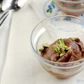 Helado de chocolate y pistachos