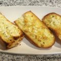 Pan de ajo con cebolla