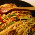 Pasta con salsa Teriyaki