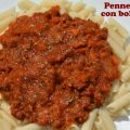 Penne rigate con bolognesa ( o macarrones con[...]