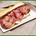 BOCADILLO DE BACÓN CON QUESO