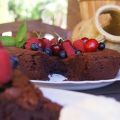 Easy Chocolate Cake with Berries