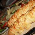 Raclette con baguette de queso / Raclette mit[...]