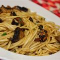 Noodles con setas y tomates secos