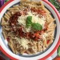 MACARRONES CON SALSA BOLOÑESA