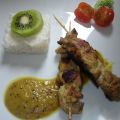 BROCHETA DE POLLO AL ESTILO HINDÚ CON SALSA DE[...]