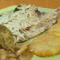 Lubina a la Sal con Patatas al Vino Blanco