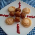 BOLITAS DE MORCILLA Y PIÑONES