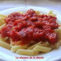 MACARRONES CON TOMATE Y CHORIZO