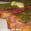 TOSTAS DE JAMON Y ESPARRAGOS