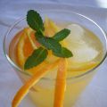 AGUA REFRESCANTE A LA MANDARINA