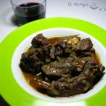 Liebre guisada con vino