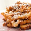 Funnel Cakes. Mini churros