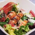 Ensalada templada de langostinos, jamón e[...]
