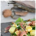 Ensalada de espinacas, canónigos, jamón y queso