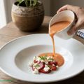 GAZPACHO CON FRESAS Y QUESO FETA