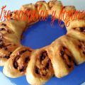 Rosca de chorizo y bacon con masa de pizza