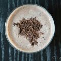 Smoothie vegano de plátano y chocolate