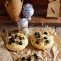 Pizza de Cebolla, Anchoas y Aceitunas Negras