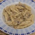 Pasta(macarrones) con champiñones y queso. Y[...]