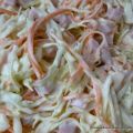 ENSALADA DE COL CON SALSA DE QUESO