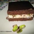 TARTA DE CHOCOLATE Y QUESO CON PISTACHOS
