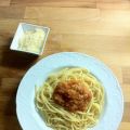 LINGÜINI CON POMODORO BASILICO E AGLIO