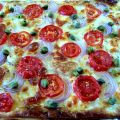 Hojaldre de tomate y cebolla