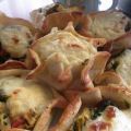 Pastelitos con espinacas y bechamel