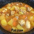 POLLO GUISADO CON PATATAS 